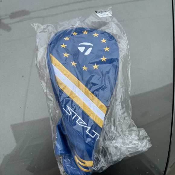 2023 TEAM EUROPE TAYLORMADE STEALTH 2 DRIVER COVER - Picture 6 of 7